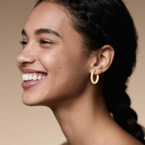 14K أقراط طارة ذهب للنساء 14K أقراط الذهب والمجوهرات دوامة مكعب زركونيا الأطواق السميكة هيبوالرجينيك المرأة Huggie القرط 25/30 مللي متر in Kuwait