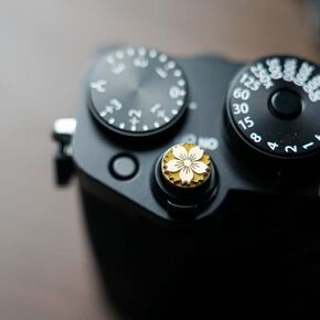 Hot Shoe Shutter Button for XE4/XT5/XPRO2/XA7/X100V/X100F/XA5/XE3 (Shutter and hot Shoe)