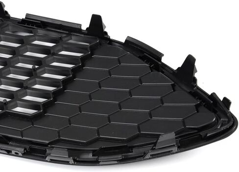 CHEDA Front Upper Center Black Grille Compatible with 2015 2016 2017 2018 Ford Focus S SE in Saudi Arabia