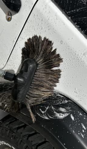Bubble Brush Car Wash Brush (1.5, pounds) in Saudi Arabia