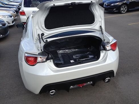 سوبارو غطاء صندوق السيارة الأصلي، لوحة الكسوة، مجموعة اللمسات النهائية Scion FR-S BRZ FT86 مع مشابك in Kuwait