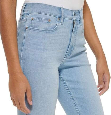 Calvin Klein womens Skiny Jeans in Saudi Arabia