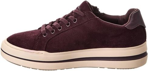 حذاء رياضي نسائي من Clarks Audreigh Sky in Kuwait