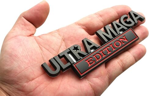 قطعتان من شارات السيارة المرتفعة ثلاثية الأبعاد بطبعة Ultra MAGA، شارات سيارة كلاسيكية ذات طابع شخصي مع لاصق قوي، ملصقات منقوشة لتزيين الجسم الخارجي للسيارات شاحنة سيارة SUV RV (كروم أسود) in Kuwait