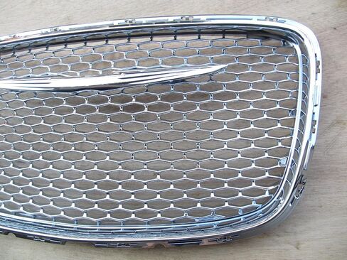 Fully Chrome Grille for CHRYSLER 300 300C 300S 2015-2020 CH1200395 in Saudi Arabia