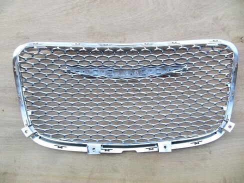 Fully Chrome Grille for CHRYSLER 300 300C 300S 2015-2020 CH1200395 in Saudi Arabia
