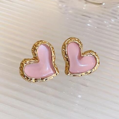 1 Pair Pink Heart Stud Earrings, Fashionable Gold Tone Earring for Women, Delicate Jewelry for Special Occasions, Chic Accessory for Daily Wear(Pink&Gold) in Saudi Arabia