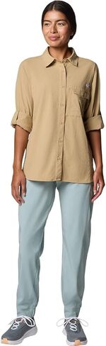 Columbia Wild Cast Long-Sleeve Shirt - Women's, Beach, L in Saudi Arabia