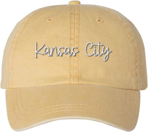 TeesAndTankYou Script Kansas City قبعة بيسبول مطرزة قابلة للتعديل من القطن للأب قبعة مصبوغة in Kuwait