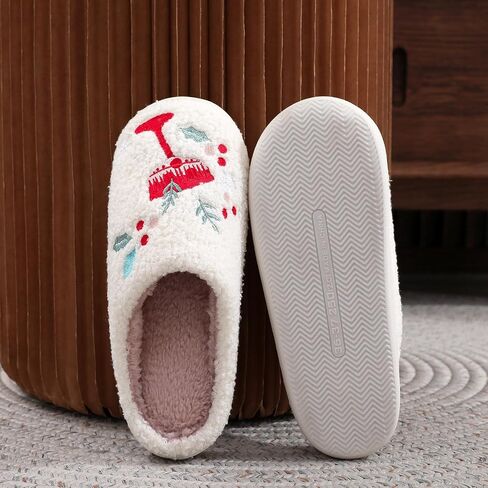 Fluffy Slippers For Womens Mens Warm Cozy Plush Fuzzy Memory Foam Slippers Slip-on House Slippers Indoor Outdoor in Saudi Arabia