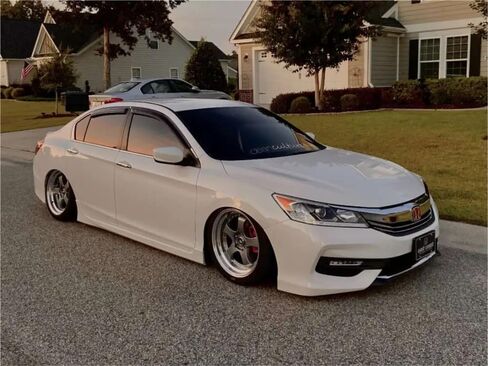 MT07 17x9.0 5x114.3 20 ET 73.1 CB Silver w/Machined Lip Single Wheel/Rim by MST in Saudi Arabia