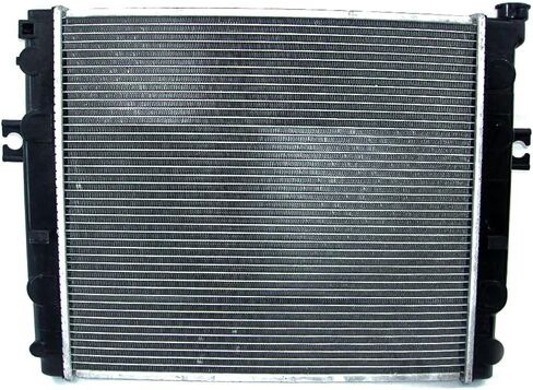 استبدال المبرد متوافق مع Toyota Forklift Radiator 1990-2011 OEM 16410U220071؛ 16410U220171; 16450-30521-71 7FGCU25 - الحجم 17 3/4 بوصة × 17 3/4 بوصة - AM Worldwide AM66258 in Kuwait