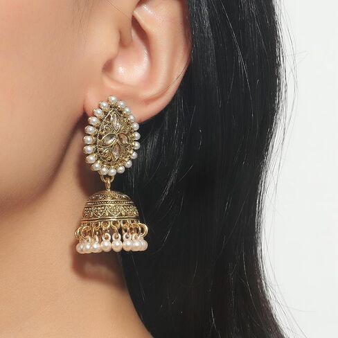 أقراط هندية من Jhumkas ملابس هندية للنساء أقراط هنود ذهبية متدلية فساتين هنود عصرية 2025 in Kuwait