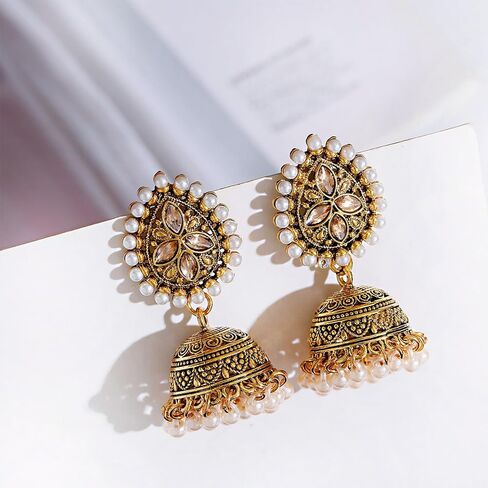 أقراط هندية من Jhumkas ملابس هندية للنساء أقراط هنود ذهبية متدلية فساتين هنود عصرية 2025 in Kuwait