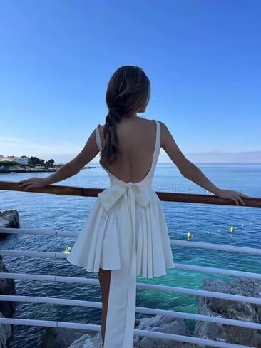 Spaghetti Strap Short Homecoming Dresses for Teens Satin Backless Party Gown XXYPD014 in Saudi Arabia