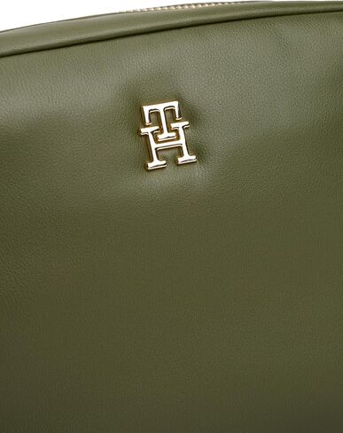 Tommy Hilfiger Popette Camera Bag with Removable Crossbody Strap in Saudi Arabia