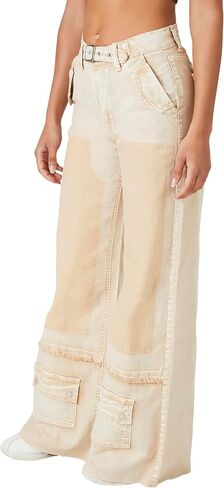 Forever 21 Women's Acid Wash Belted Jeans in Saudi Arabia