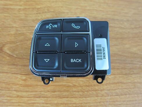 2011-2013 Jeep Grand Cherokee Left Side Steering Wheel Control Switch MOPAR OEM in Saudi Arabia