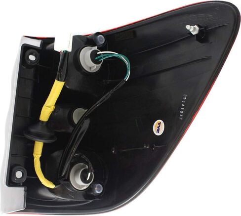 For Toyota Sequoia 2001 2002 2003 2004 Driver Side Tail Light | Quarter Panel Mounted | 815600C020 | TO2800149 in Saudi Arabia