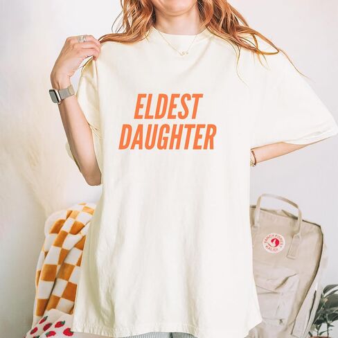 تي شيرت Eldest Daughter للجنسين، ناعم كلاسيكي، مصبوغ بالملابس، مقاس مريح in Kuwait