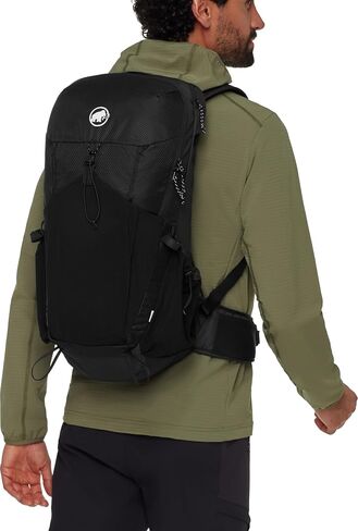 Mammut Ducan 22 – Unisex Outdoor Backpack for Hiking, Running, and Everyday Adventures, Silver Sage-Black, 22L in Kuwait
