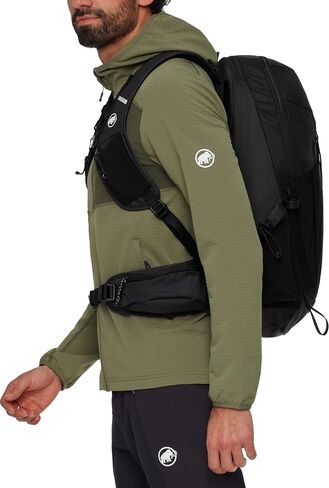 Mammut Ducan 22 – Unisex Outdoor Backpack for Hiking, Running, and Everyday Adventures, Silver Sage-Black, 22L in Kuwait