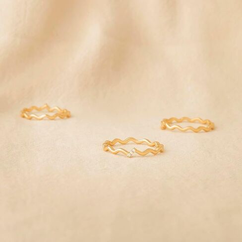 Women 14K Gold Wave Rings Thin Band Simple Stack Finger Jewelry in 3 Size in Saudi Arabia