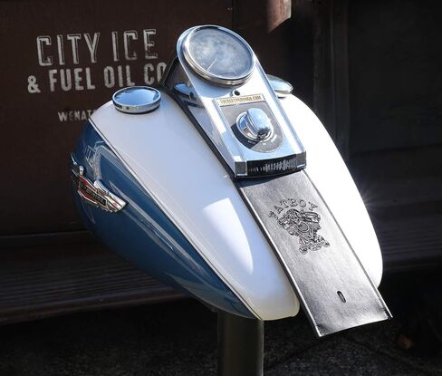 مريلة Dirty Gringo Fatboy الجلدية المخصصة لخزان الغاز المتوافقة مع Harley Davidson Softail in Kuwait