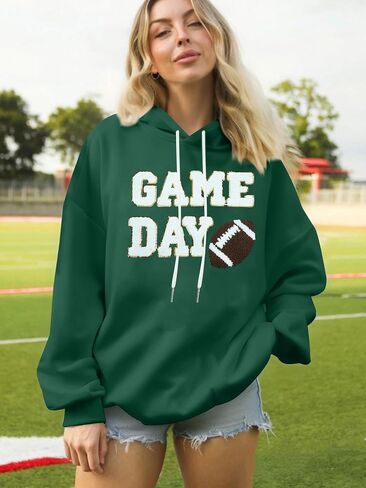 سترة كرة القدم للسيدات من Game Day: سترة بغطاء للرأس برسومات كرة القدم المضحكة Sunday Funday، بلوفر بغطاء للرأس وأكمام طويلة in Saudi Arabia