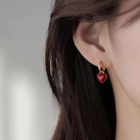 1 Pair Gold Hoop Earrings, Red Heart Dangle Earrings for Women, Stylish and Charming Jewelry, Eye - Catching and Versatile Earrings for Various Occasions(Gold) in Saudi Arabia