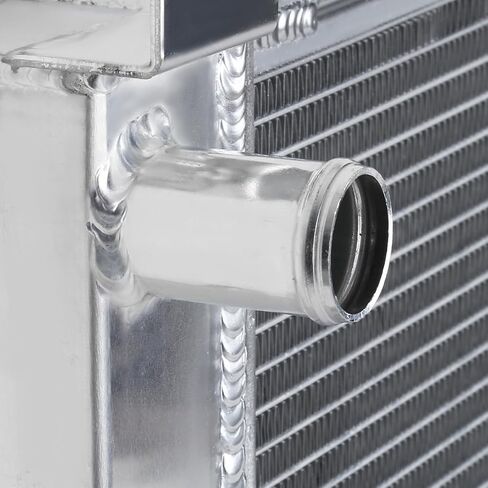 Spec-D Tuning Single-Row Aluminum Performance Cooling Radiator Compatible with 1999-2004 Chevy Silverado Automatic Transmission 4.8L 5.3L V8 in Saudi Arabia