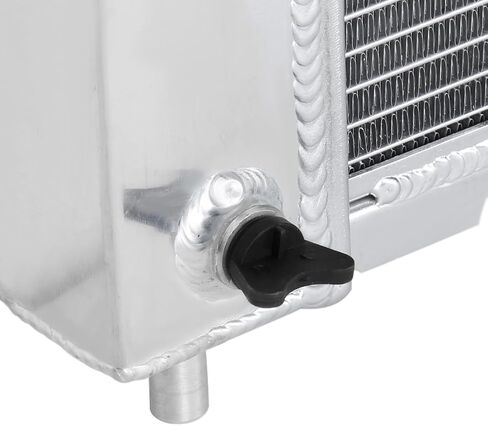 Spec-D Tuning Single-Row Aluminum Performance Cooling Radiator Compatible with 1999-2004 Chevy Silverado Automatic Transmission 4.8L 5.3L V8 in Saudi Arabia