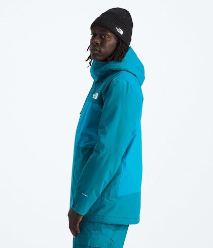 سترة معزولة للحرية من THE NORTH FACE للرجال | معطف شتوي بلمسة نهائية طاردة للماء، وغطاء رأس متوافق مع الخوذة، وجيوب بسحاب in Saudi Arabia