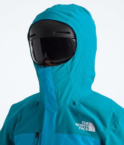 سترة معزولة للحرية من THE NORTH FACE للرجال | معطف شتوي بلمسة نهائية طاردة للماء، وغطاء رأس متوافق مع الخوذة، وجيوب بسحاب in Saudi Arabia