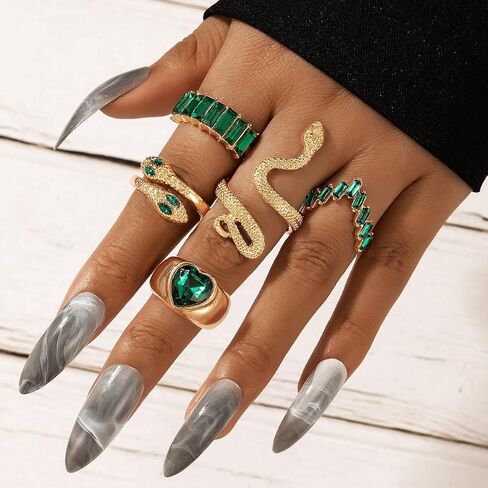 GYRMMUE Green Gemstone Ring Set for Women Crystal Emerald Set Heart Snake Rings Bohemian Ring Gothic Punk Snake Ring Gold Knuckle Finger Rings Reptile Serpent Band Jewelry in Saudi Arabia