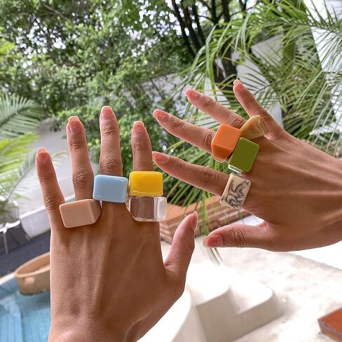 Resin Ring Set Multicolor Acrylic Plastic Knuckle Rings for Women Cute Trendy Chunky Geometric Colorful Stackable Square Jewelry Pack Statement Dome Thick Y2K Birthday Gift in Saudi Arabia