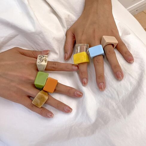 Resin Ring Set Multicolor Acrylic Plastic Knuckle Rings for Women Cute Trendy Chunky Geometric Colorful Stackable Square Jewelry Pack Statement Dome Thick Y2K Birthday Gift in Saudi Arabia