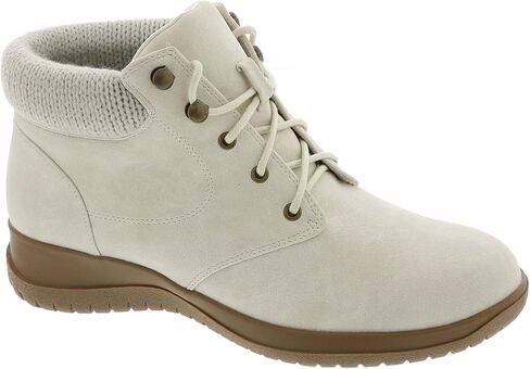 ARRAY Parker Women's Boot in Kuwait