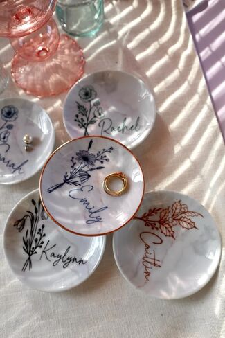 Birth Flower Jewelry Dish, Personalized Ceramic Trinket Tray with Name, for Bridesmaid, Best Friend or Mom, 4" Ring Dish,100% Handmade and Original, Little Worm Studio in Saudi Arabia