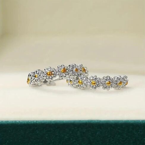 Silver Daisy Hoop Earrings Simple And Fashionable All-Match Earring Accessories in Saudi Arabia