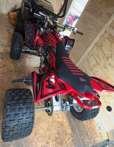 غطاء مقعد QK RACING ATV لـ Yamaha YFZ450 R yfz 450R 450r غطاء مقعد 2009-2021 (أسود/أحمر) in Saudi Arabia