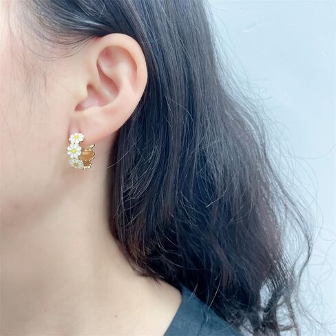 Cute Daisy Flower Hoop Earrings for Women Dainty Yellow White Enamel Lucky Floral Small Huggie Hoops Hypoallergenic Fashion Jewelry for Her Daughter in Saudi Arabia