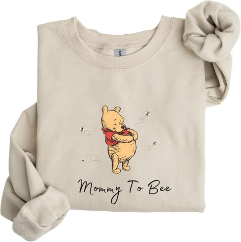 سويت شيرت من Mommy to Bee، سويت شيرت لطيف للأم، سويت شيرت يكشف عن الحمل، سويت شيرت هدية للأم الجديدة، سويت شيرت هدية للأم، سويت شيرت لعيد الأم، سويت شيرت للأم المتوقعة، أمومة بطابع النحل in Kuwait