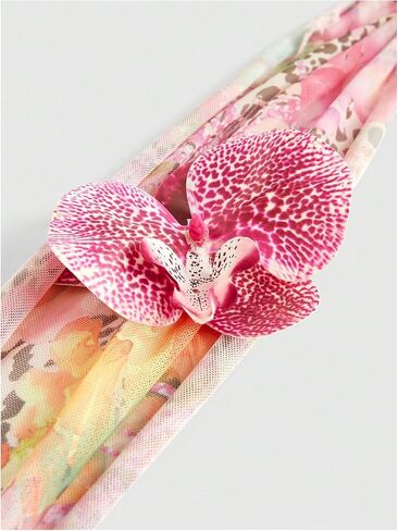 GORGLITTER Women's Halter Scarf Tops Y2K Leopard Floral 3D Flower Summer Vacation Going Out Tube Top in Saudi Arabia