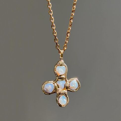 Colorful Cross Zircon Pendant Necklace, Dainty Gold Cross Pendant Necklace, Adjustable Chain Jewelry for Women in Saudi Arabia
