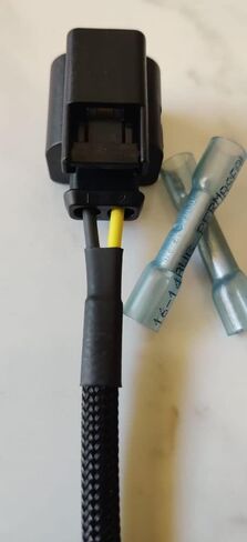 Freightliner Cascadia Fog Light Connector for 2017-2019. Cascadia Ref: P# A66-03633-000 in Saudi Arabia
