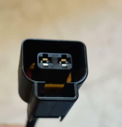 Freightliner Cascadia Fog Light Connector for 2017-2019. Cascadia Ref: P# A66-03633-000 in Saudi Arabia