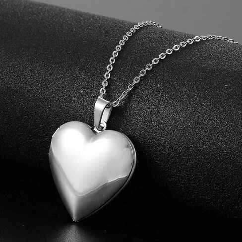 Personalized Picture Necklace for Mom Grandmother Mama Custom Photo Text Heart Necklace Engraved Any Name Customized Silicone Photo Dog Tag Stainless Steel Necklaces for Women Girl Jewelry in Kuwait