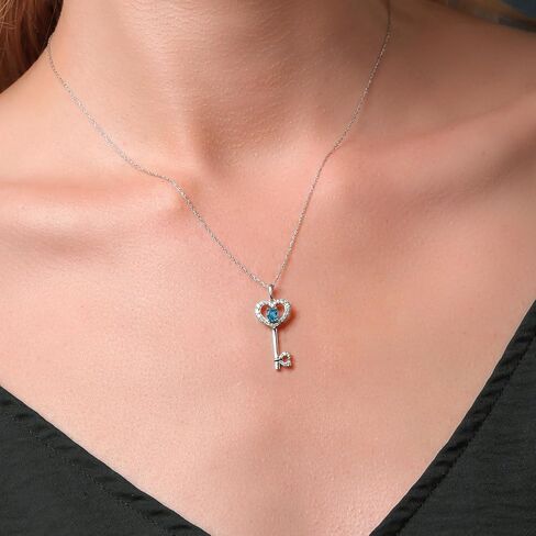 جوهرة ستون كينغ 10K الذهب الأبيض 4X3MM البيضاوي الأحجار الكريمة جوهرة والأبيض مختبر نمت الماس شكل قلب مفتاح قلادة قلادة للنساء مع سلسلة 18 بوصة in Saudi Arabia
