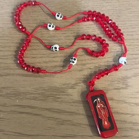 Santa Muerte thread rosary. Rosario de hilo de la Santa Muerte. (Red) Jewelry joyeria accesorios in Saudi Arabia